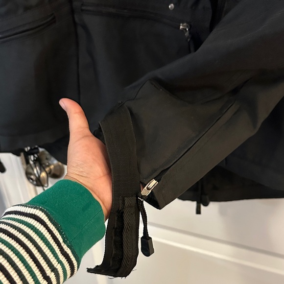 The North Face STEEP TECH Black Jacket - Picture 10 of 16